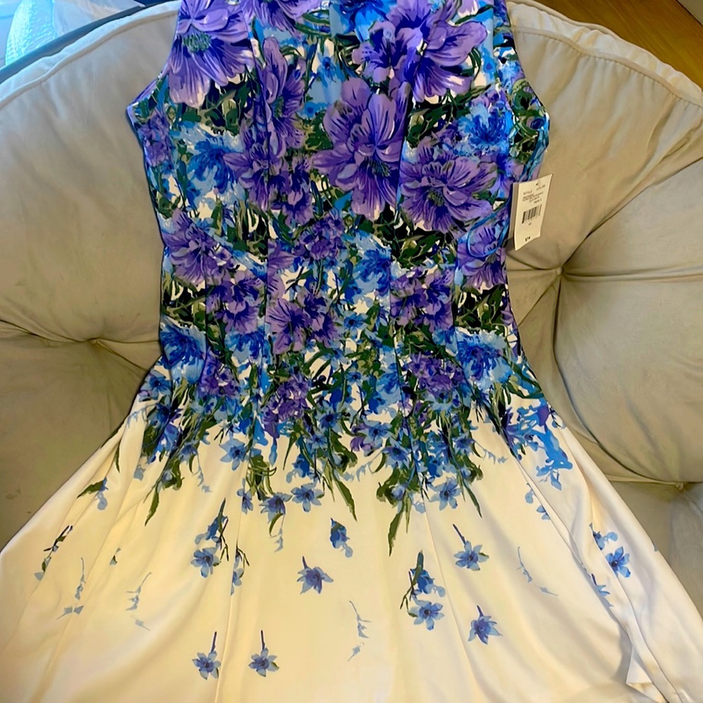 Fashionably Floral